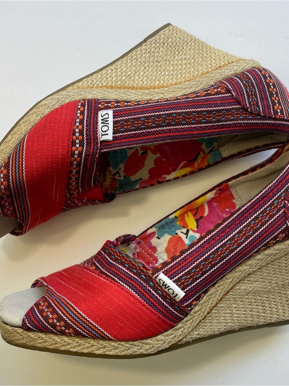 Toms Red Multistripe Wedge Espadrille Sz 8-1/2